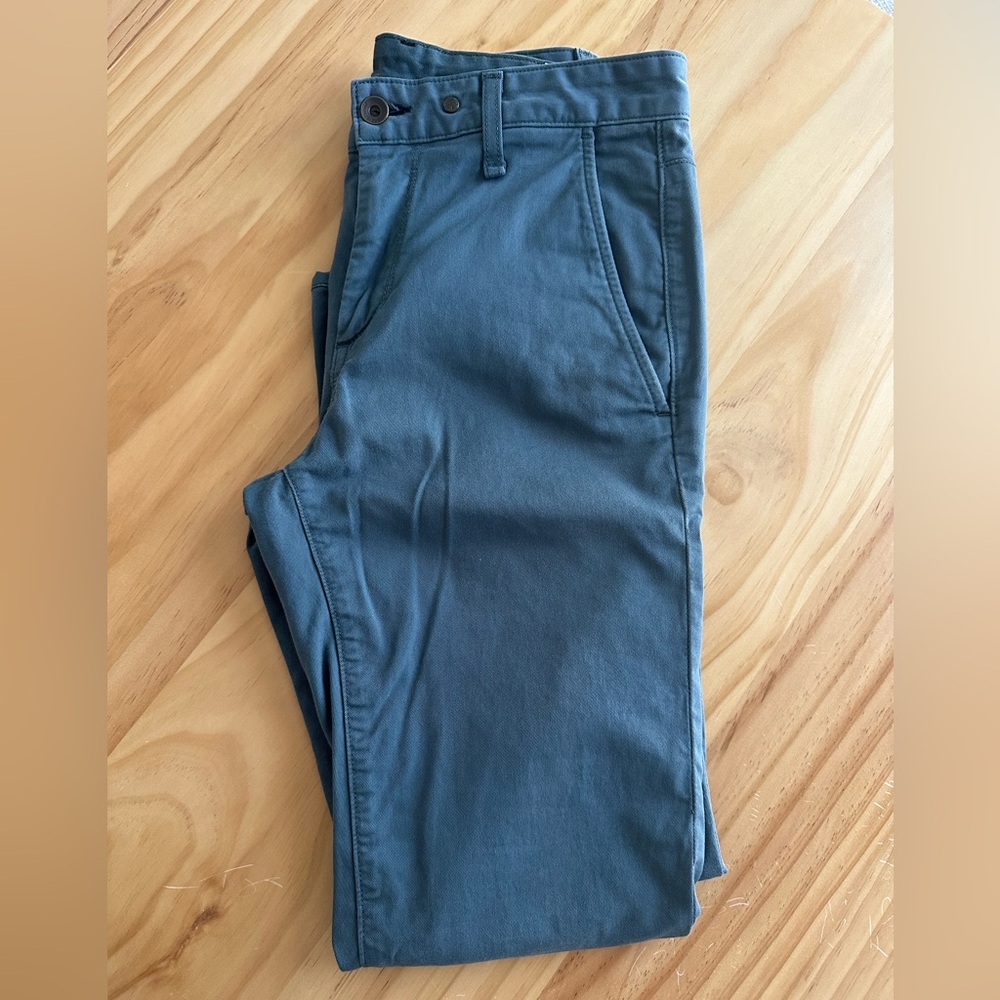 Men's Rag & Bone Blue Pants
Size 29